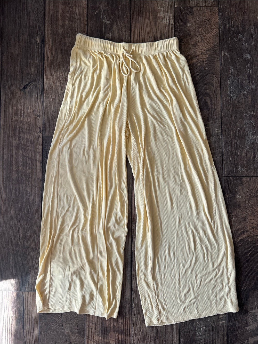 Aerie Light Yellow Wide-Leg Lounge Pants